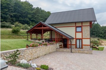 Vasaras māja Valča 6